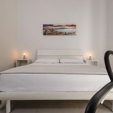 מלון נאפולי Caroline'S House מראה חיצוני תמונה