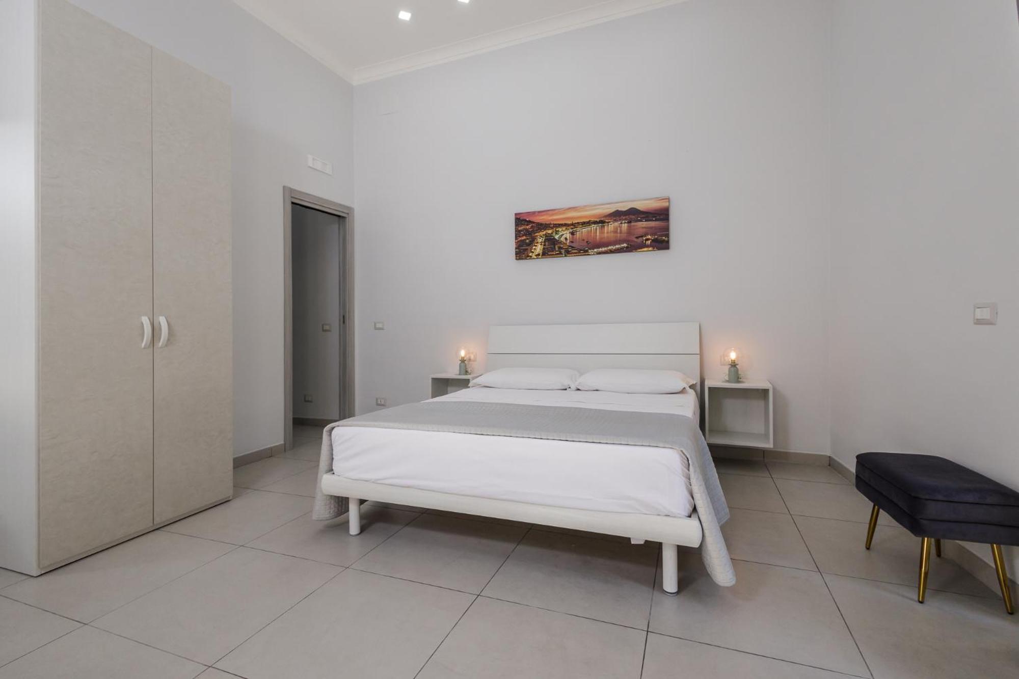 מלון נאפולי Caroline'S House מראה חיצוני תמונה