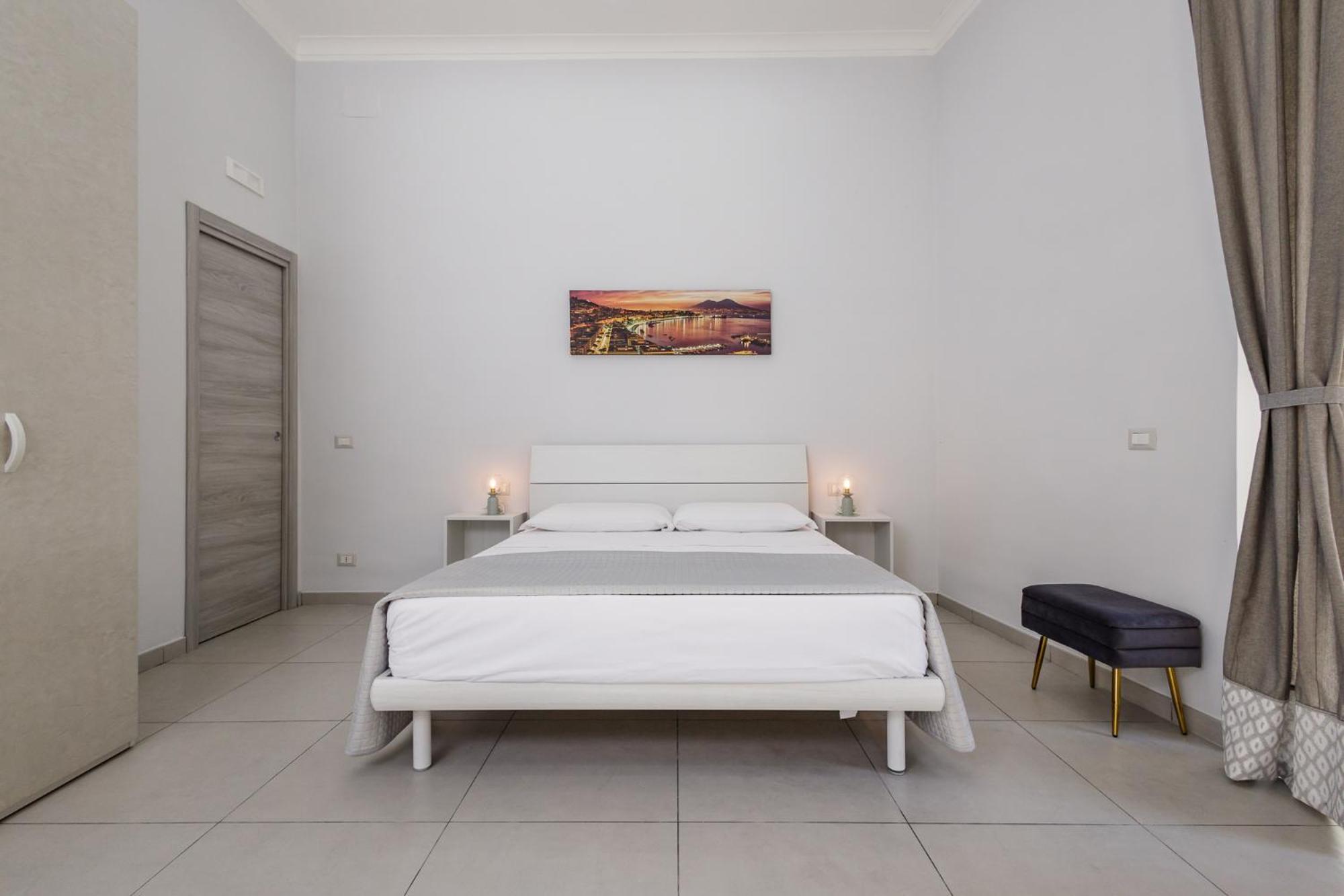 מלון נאפולי Caroline'S House מראה חיצוני תמונה